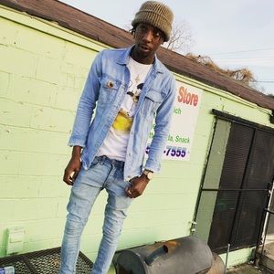 Meet your Posher, Phillip